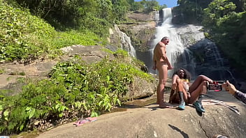 Bastidores e vídeo amador com a pretinha de veja como que é um bastidores completo no red e no cher