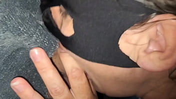 Alineteless engolindo a rola de um novinho bem dotado no buraco do prazer