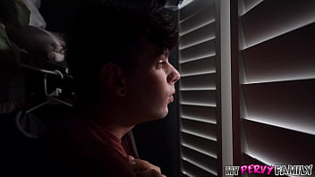 From closet jerk to stepmom squirt milf justine jakobs’ wild ride