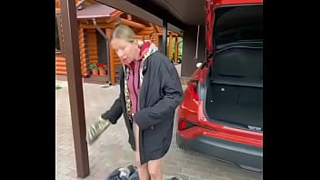 Лиса рулит раздевается