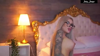 Big Boobs Pierced Nipples Juicy Jessye thumbnail