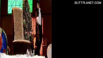 Big ass teaching blowjob