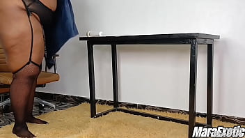 Bbw milf squirting so hard over a bbc with dildo and vibrator squirting orgasm