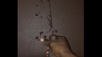 Thick cum shoots from bbc