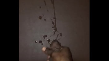 Thick cum shoots from bbc