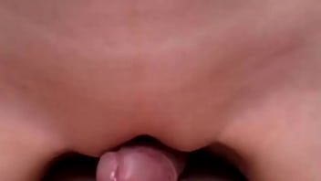 Cuando tú amistad llega y te folla