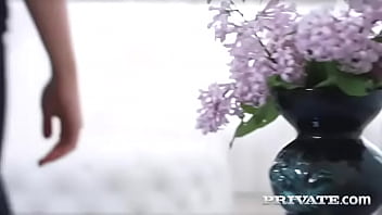 Teen lindsey vood enjoys anal