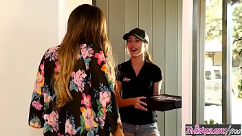 Substitution twistys