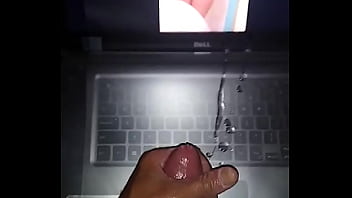 Cumming on gracielawatson for pleasure