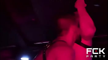 *fck party* *pride**sex 23h*orgulho de ser fckr *tudo é permitido e**nada é obrigatório *