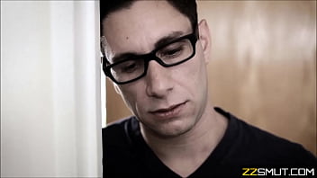 Teen fucked during driving lesson