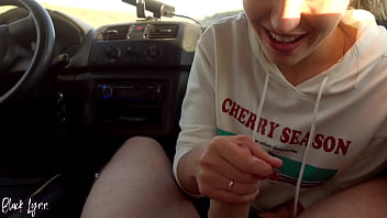 Ponytail slut black lynn emptying my balls in the car