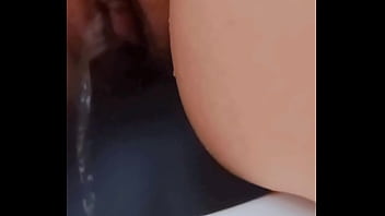 My big pissing pussy