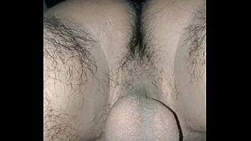 Disfruta de mi vergota dentro de ella