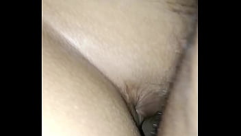 Disfruta de mi vergota dentro de ella