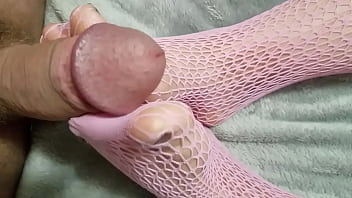 Want to see more follow us on twitter throbbingmaxx