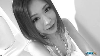 An angel with an attractive visage gerts her fill