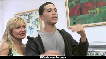 These horny amateurs know that money talks 29