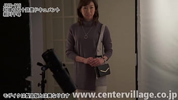 身長175センチ、モデル級の長身スタイル奥様、新川千尋さん50歳。結婚15年目の専業主婦。彼女の悩みはお見合い結婚したご主人との夜の営みのこと。 身長175センチ、モデル級の長身スタイル奥様、新川千尋さん50歳。結婚15年目の専業主婦。彼女の悩みはお見合い結婚したご主人との夜の営みのこと。