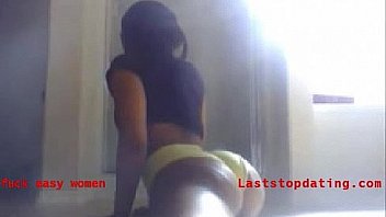 Wet cameltoe booty twerk ameman