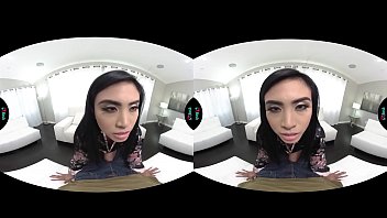 Vrhush ember snow toys her tight asian pussy