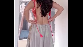 Indian bhabhi undressing ll hot bhabhi ll hot davor