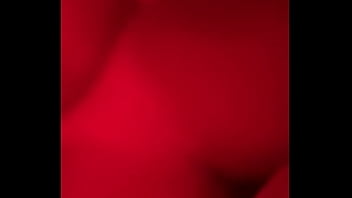 Novinha de 18 surpreende