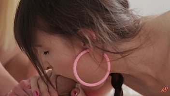 Teen sluts valky m & valerie t get their wet holes fucked raw