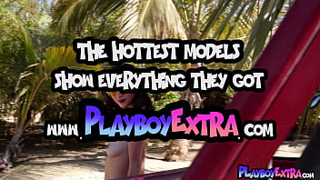 Petite asian muse introducing her fresh cunt outdoor