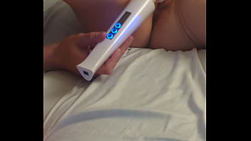 4k solo close up masturbating with a wand and cumming multiple times richelle rose