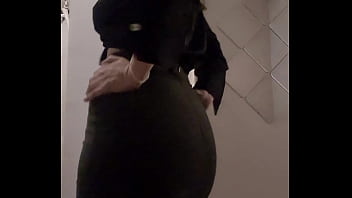 Alors les coquins vous attendiez votre vidéo la voici la