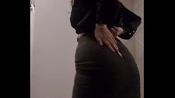 Alors les coquins vous attendiez votre vidéo la voici la