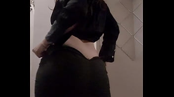 Alors les coquins vous attendiez votre vidéo la voici la