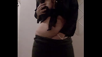 Alors les coquins vous attendiez votre vidéo la voici la