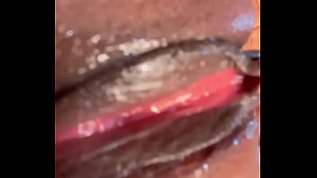 Safada gostosa morena tatuada