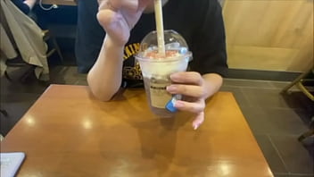 彼女と買い物デートに行った後に、愛を確かめるように2人で激しい熱い夜を過ごしました