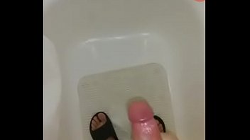 Enyaculando chorros de semen