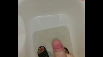 Enyaculando chorros de semen