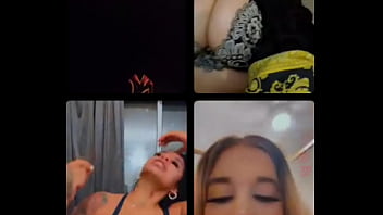 Yasmine estrada jiggle clap on insta live