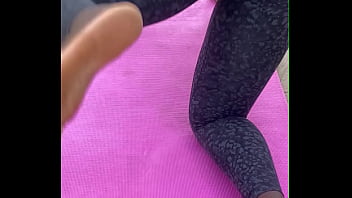 Morning workout with a wet pussy flash