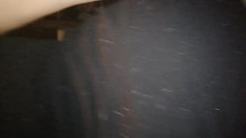 Le chupo la verga a mi hermanastro y dejo que me follen a cuatro patas como una zorra