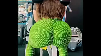 Leggins apretados mega culo redondo super prenetable culo sabroso