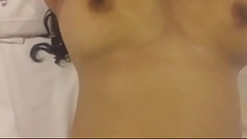 33fille française baise avec un visage orgasme