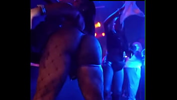 Mis yazz bottle girl