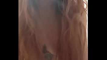 Bonjour mes coquins je vous offre le café