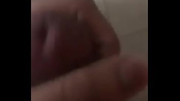 Me la jalo bien duro