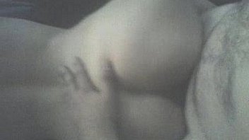 Latina sabrosa cabalgando