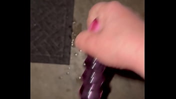 Making my pussy squirt