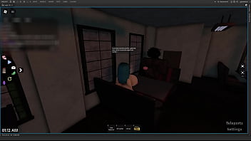 Jovencita paga las dudas de su amado novio chupando la verga del agiote follador