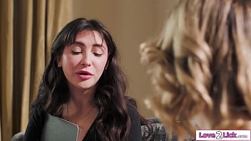 Bnb Owner Jane Wild And Her Guest Chanel Camryn Really Hit It Offthe Lesbians Kiss And The Petite Small Tits Brunette Licks The Blonde Hairy Pussy thumbnail